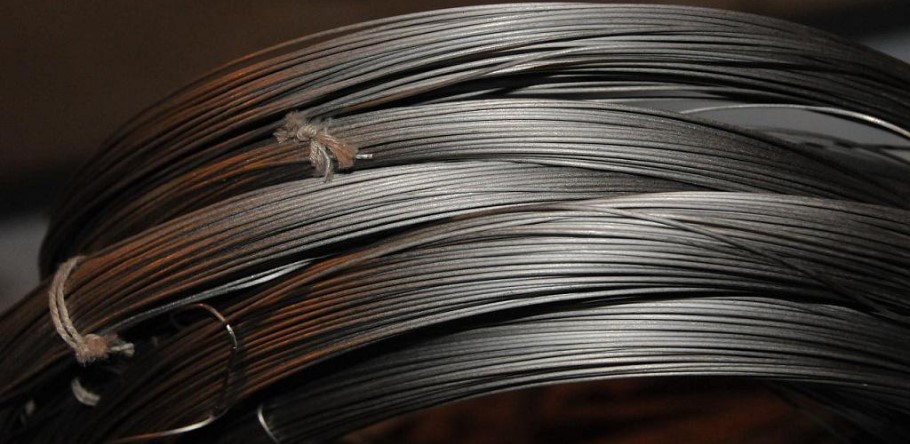 Черная проволока 0.07 мм ВАМ-5 ОСТ 11 021.003-76